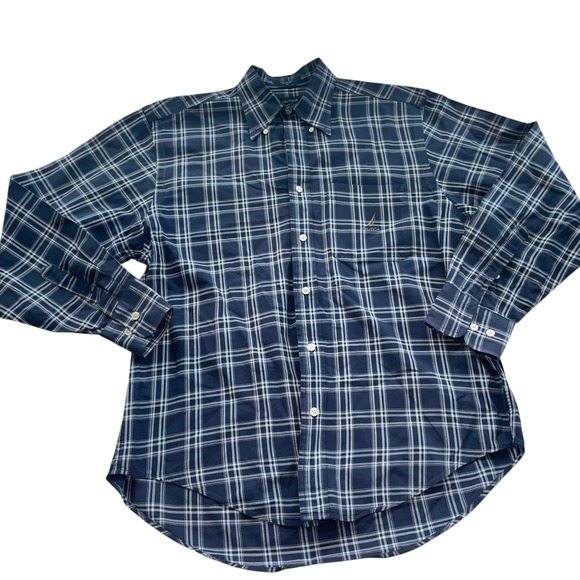 Nautica Plaid Button Down Shirt Long Sleeve Collared Classic Fit‎ Mens M - Picture 1 of 7